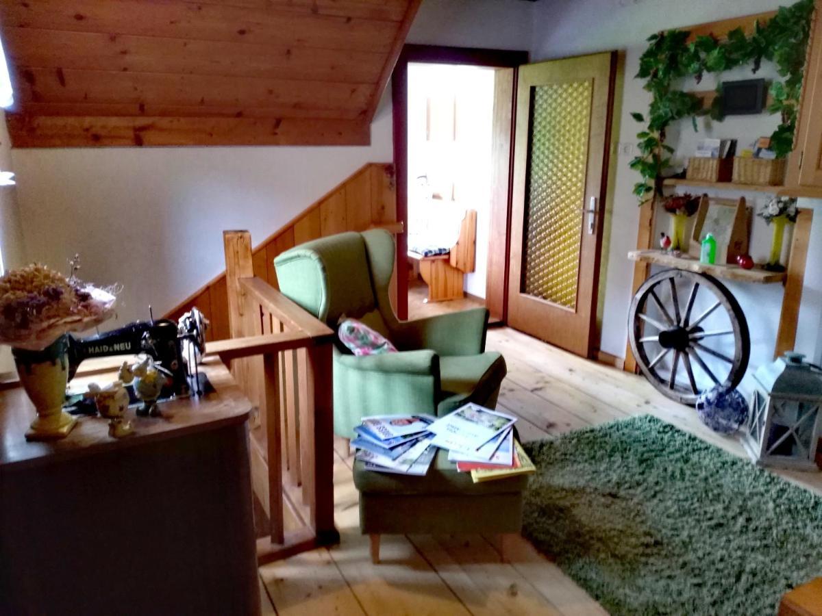 Haus Moni Apartment Bad Goisern Bagian luar foto