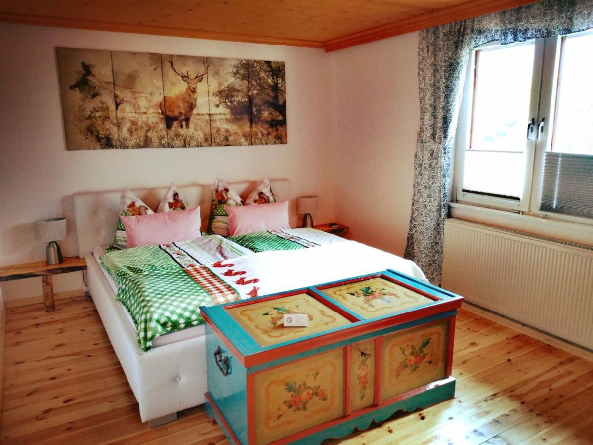 Haus Moni Apartment Bad Goisern Bagian luar foto